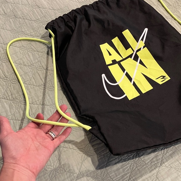 Nike Drawstring Backpack - Picture 4 of 11